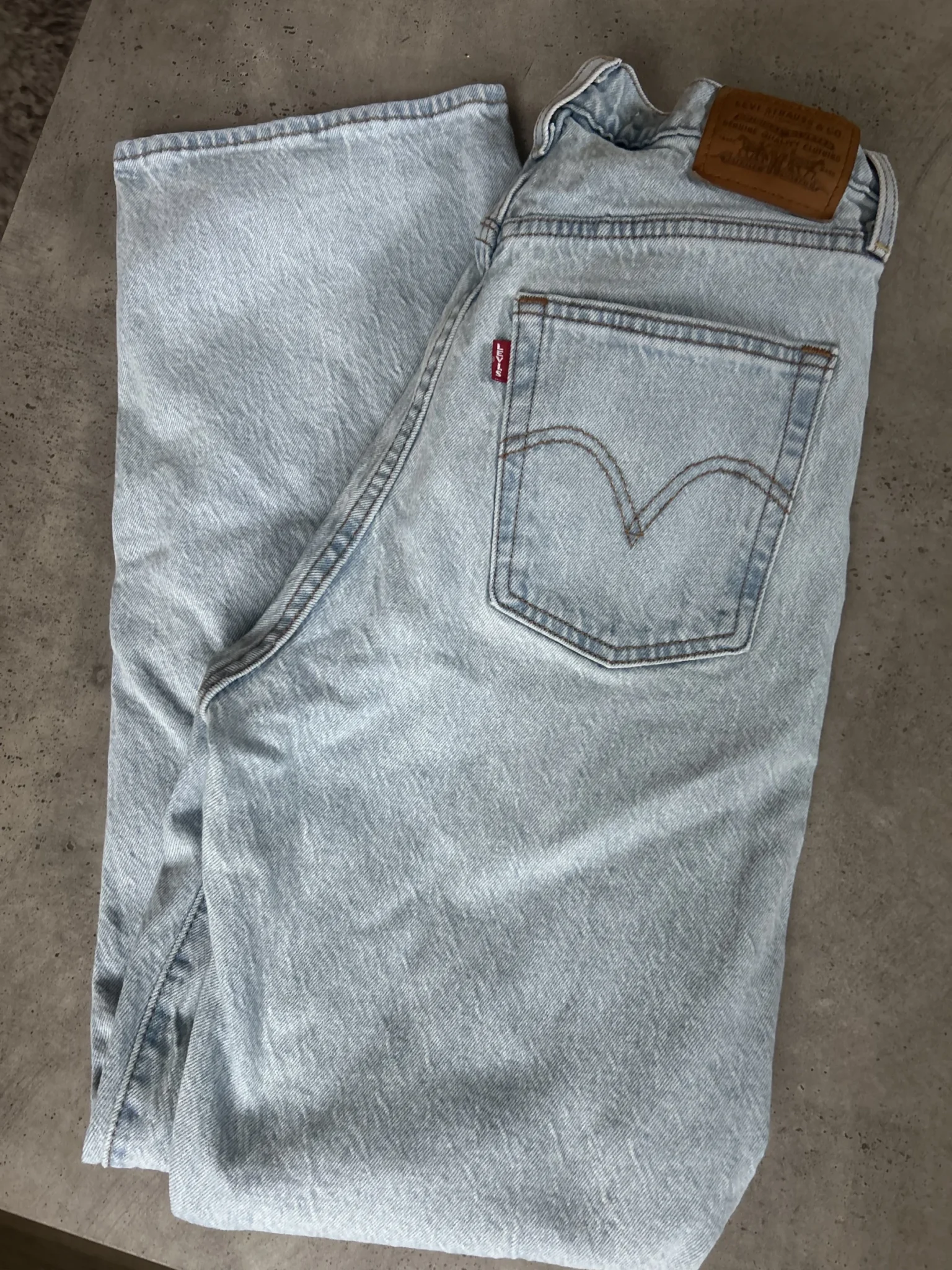 Featured image for Levi’s jeans, size 28
