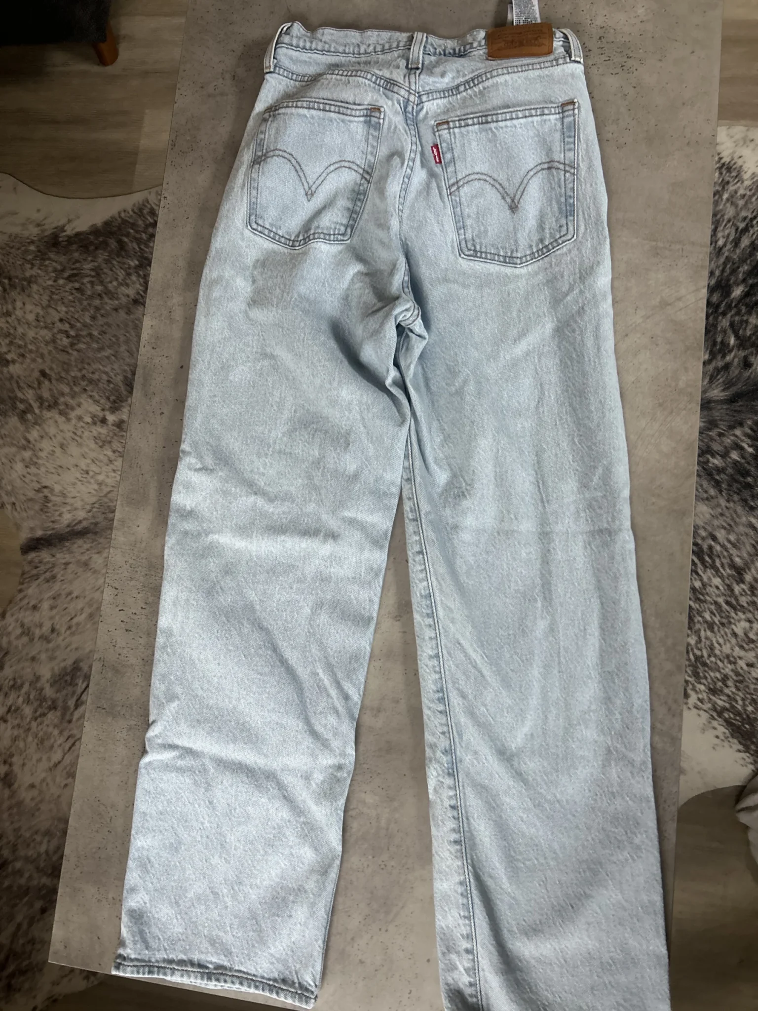 Image for Levi’s jeans, size 28