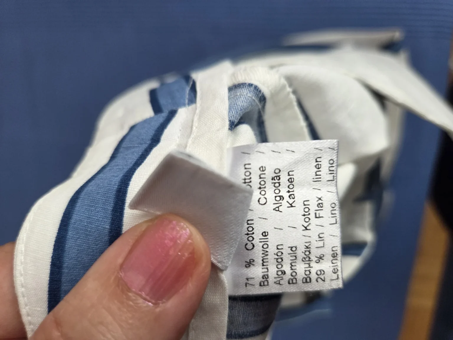 Image for Lacoste shorts with blue stripes