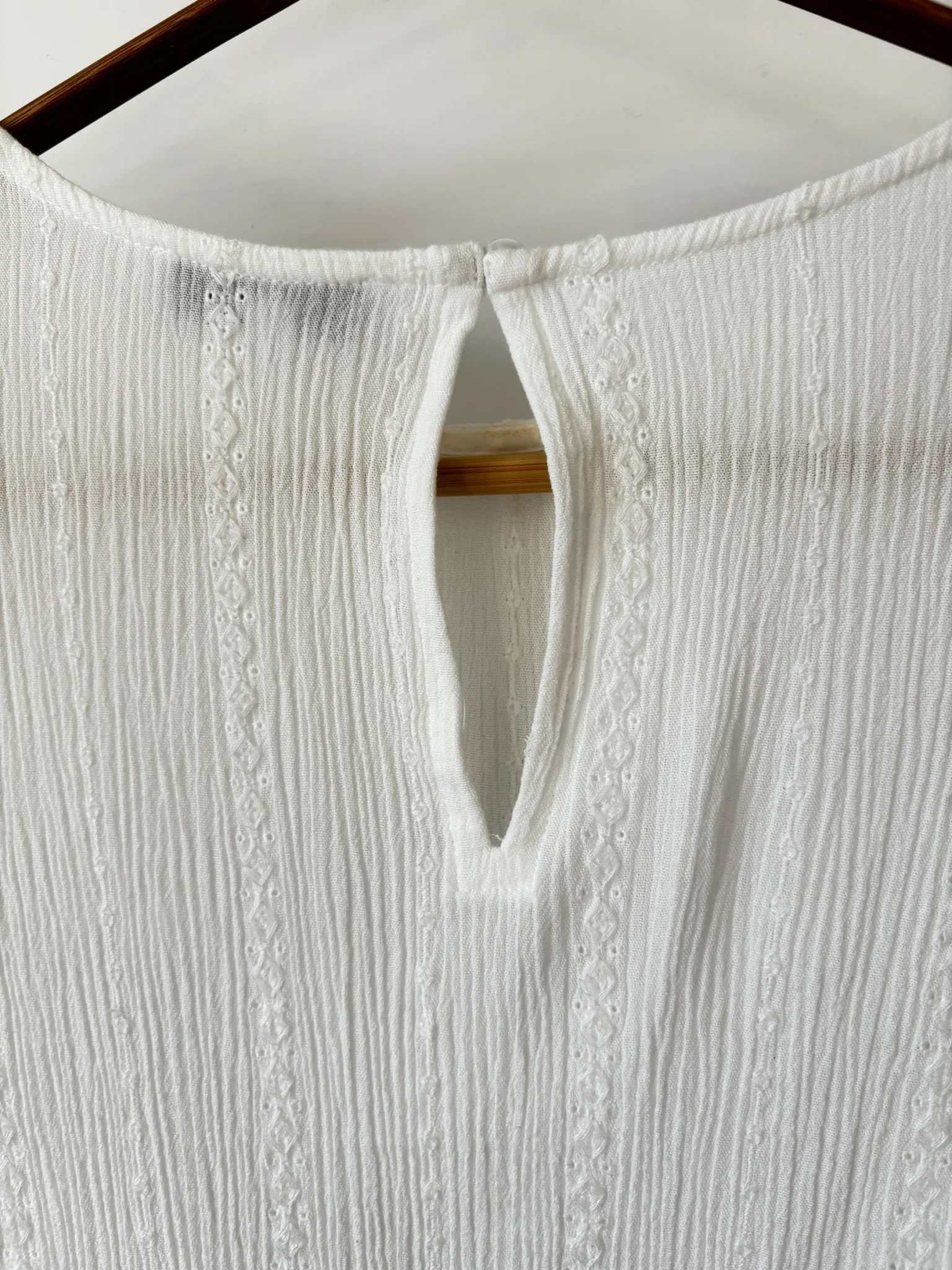 Image for ♥️Blouse sans manches SUNCOO Paris