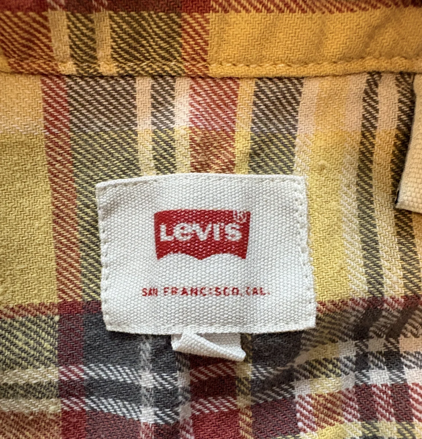 Image for Levi’s checked shirt – Size L/G