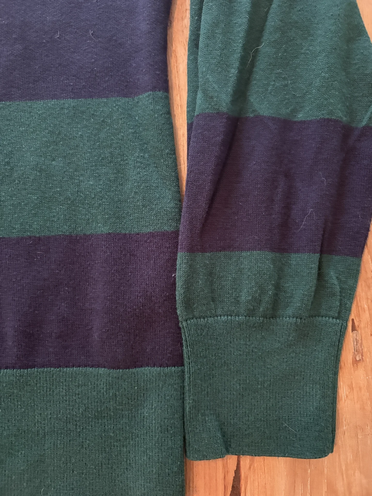 Image for Tommy Hilfiger green and navy striped cardigan – Size XL