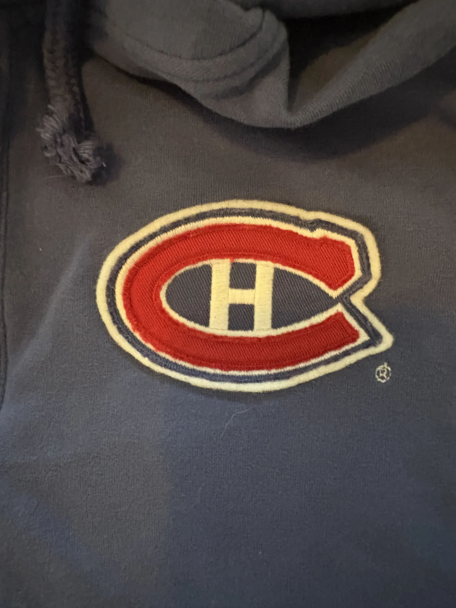 Image for ’47 Brand hooded jumper – Montreal Canadiens – Size L/G