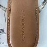 Thumbnail for Banana Republic sandals – Leather flower