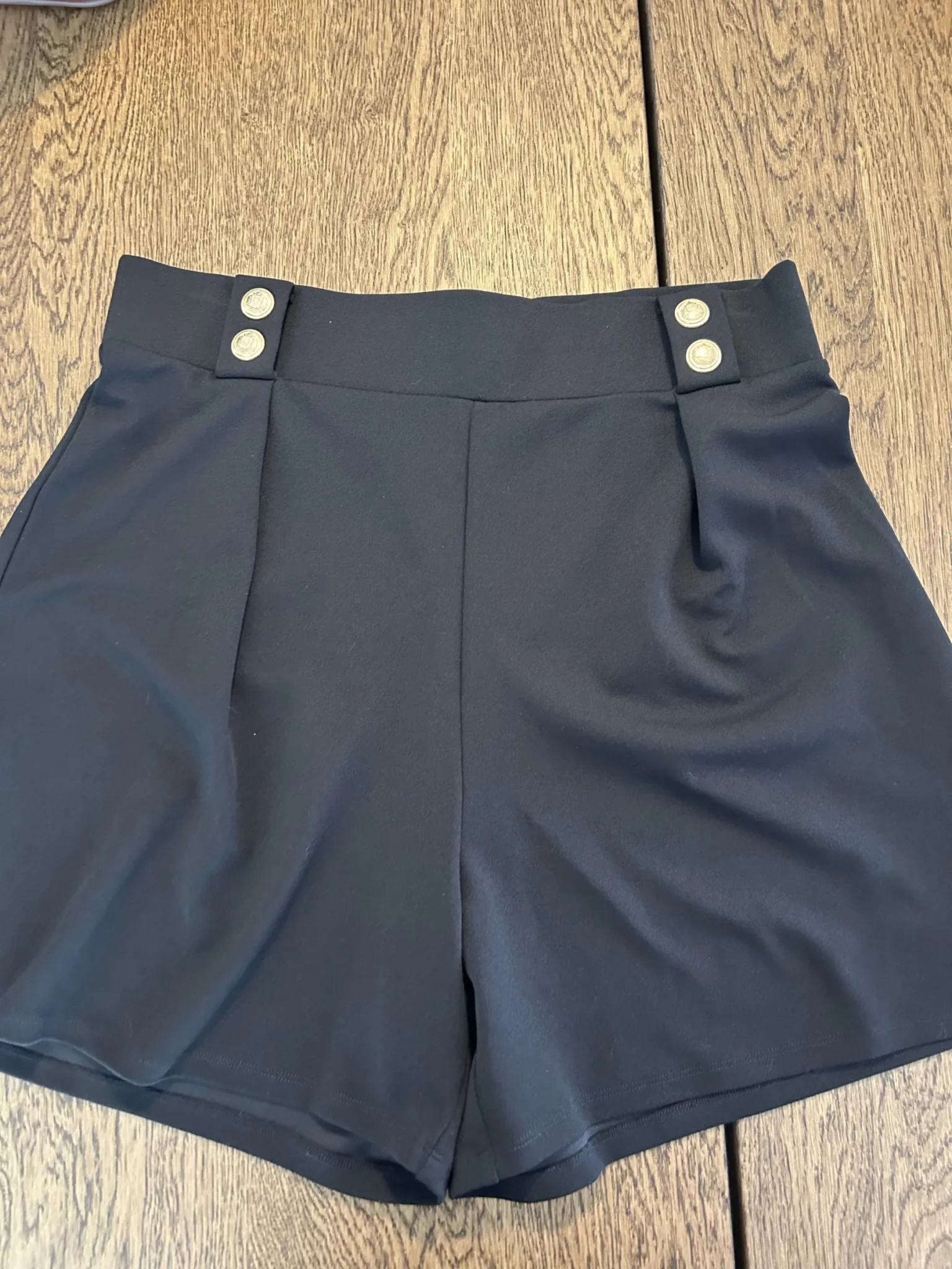 Featured image for Gros ménage 🍃 - Short pour femme