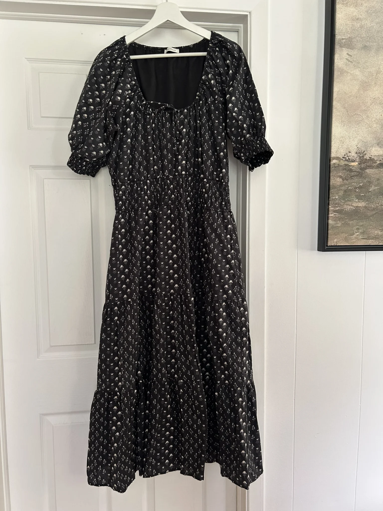 Featured image for Gros ménage 🍃 - Magnifique robe longue Neuflora