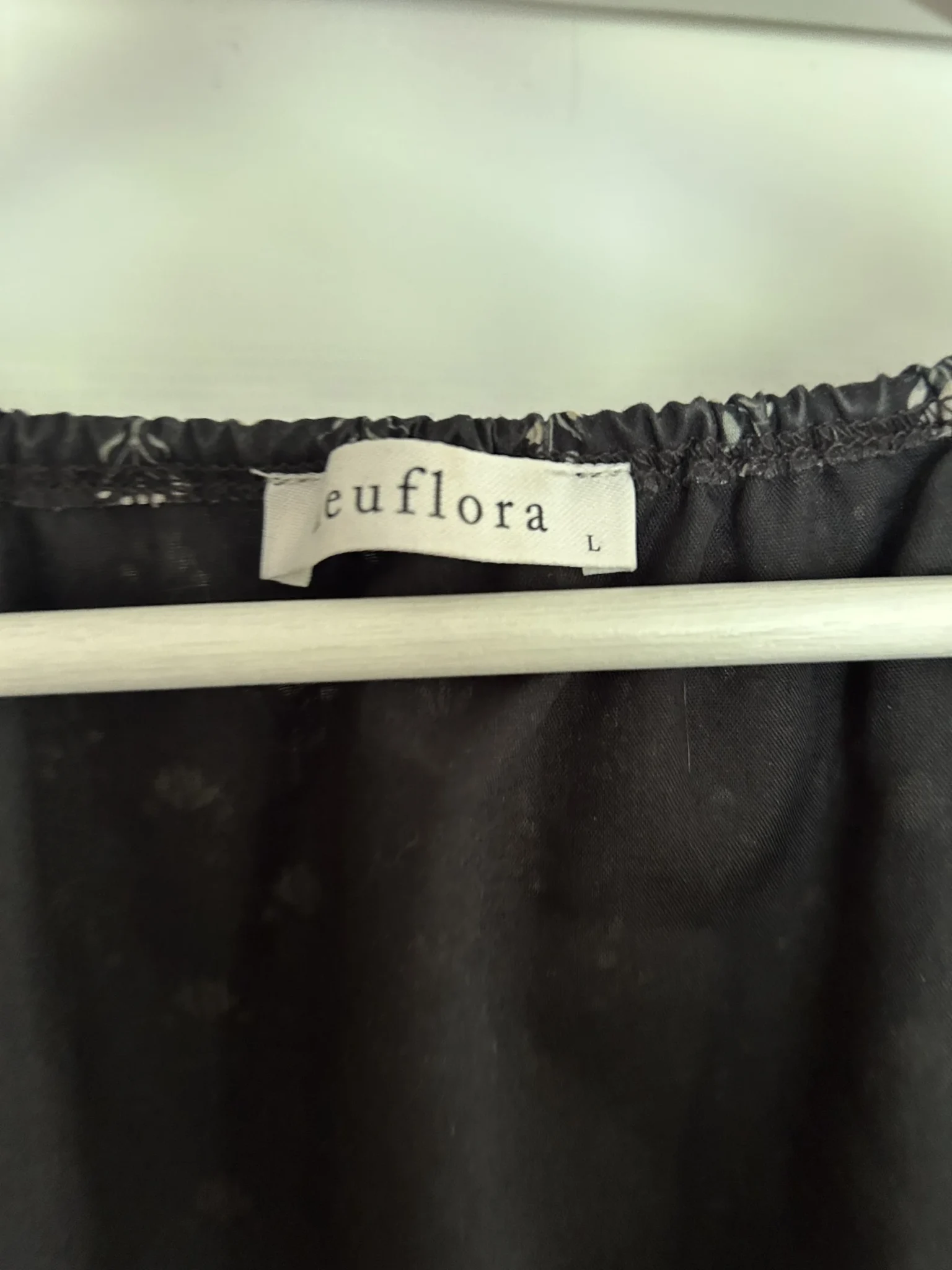 Image for Gros ménage 🍃 - Magnifique robe longue Neuflora