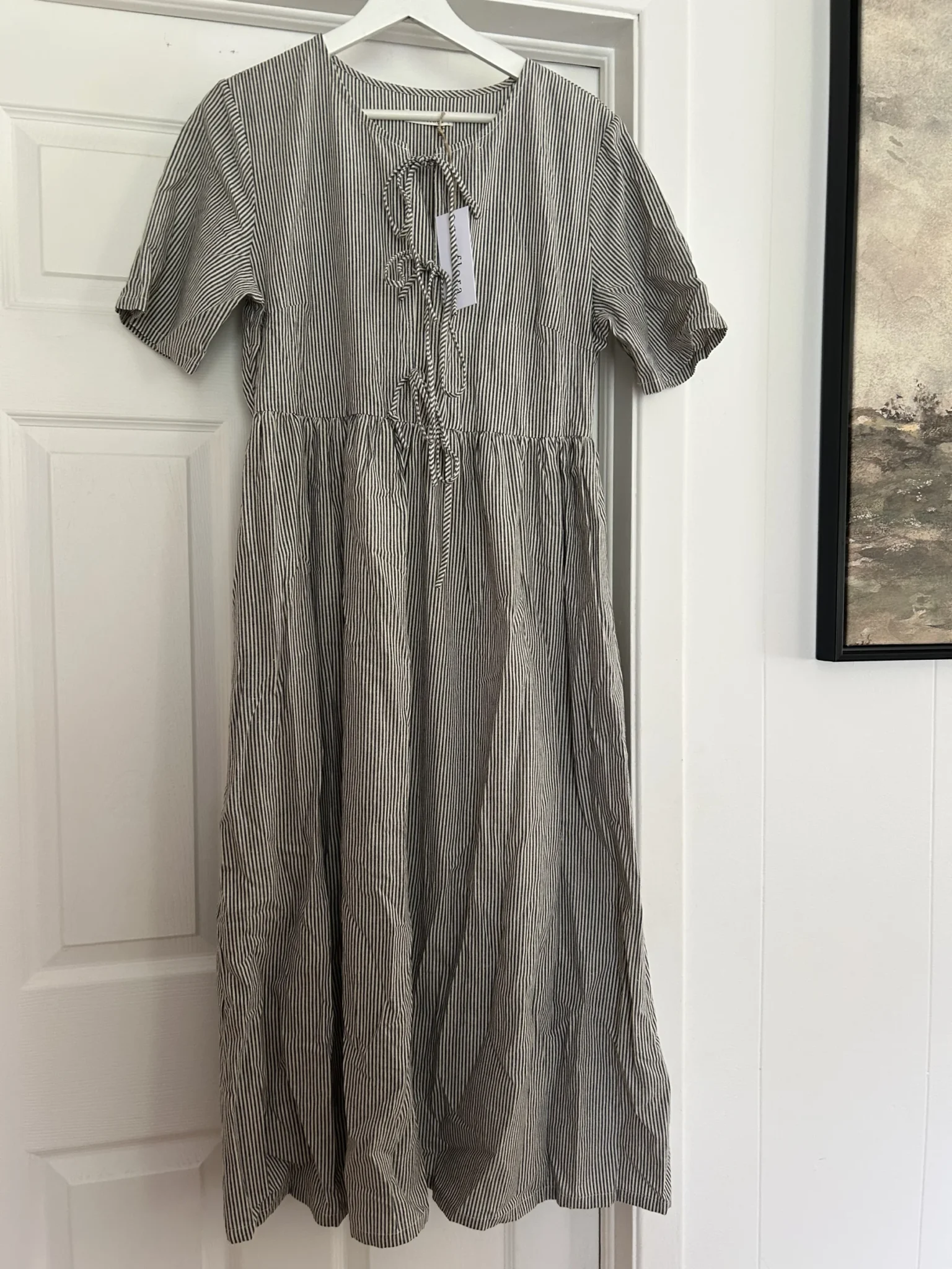 Featured image for Gros ménage 🍃 - Superbe robe Neuflora neuve