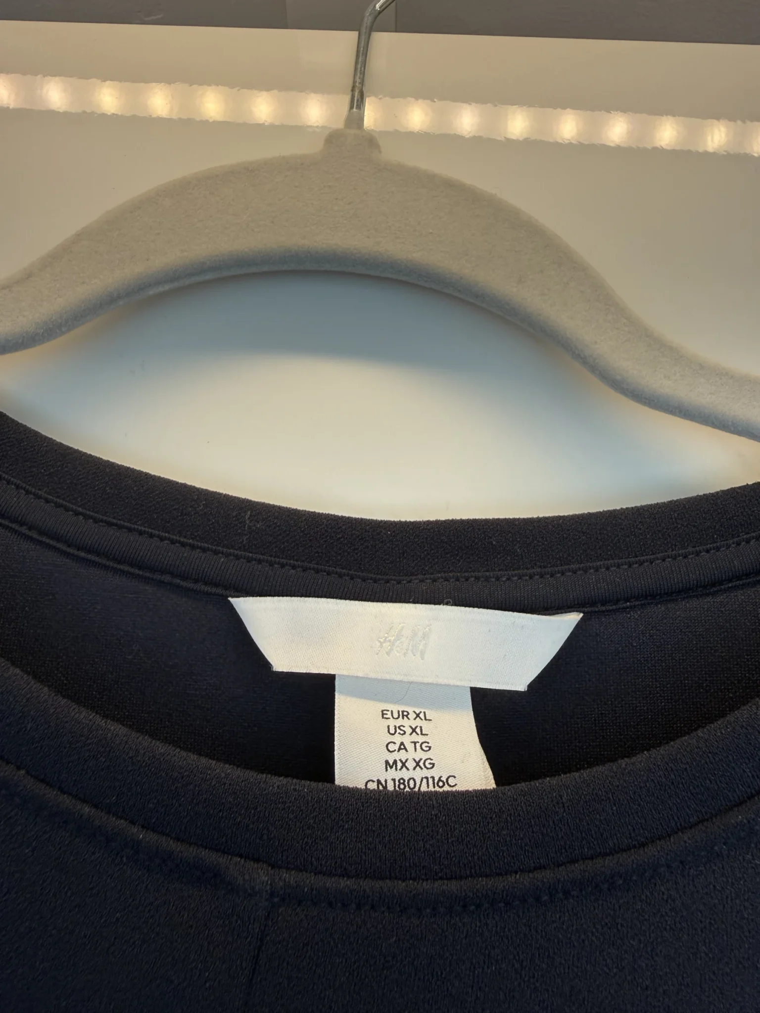 Image for Chandail ajusté à la taille