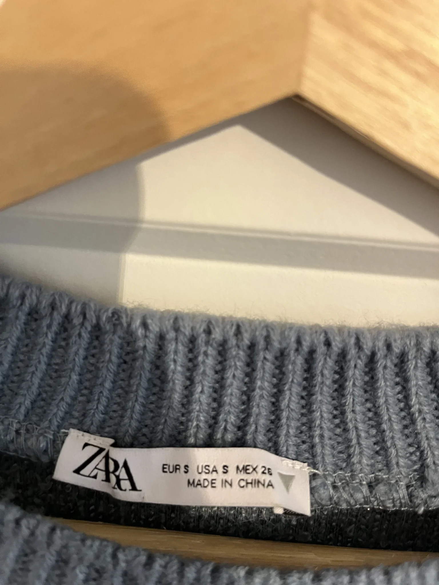 Image for Chandail bleu argenté