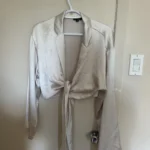 Featured thumbnail for Crop top with flared sleeves in satin
