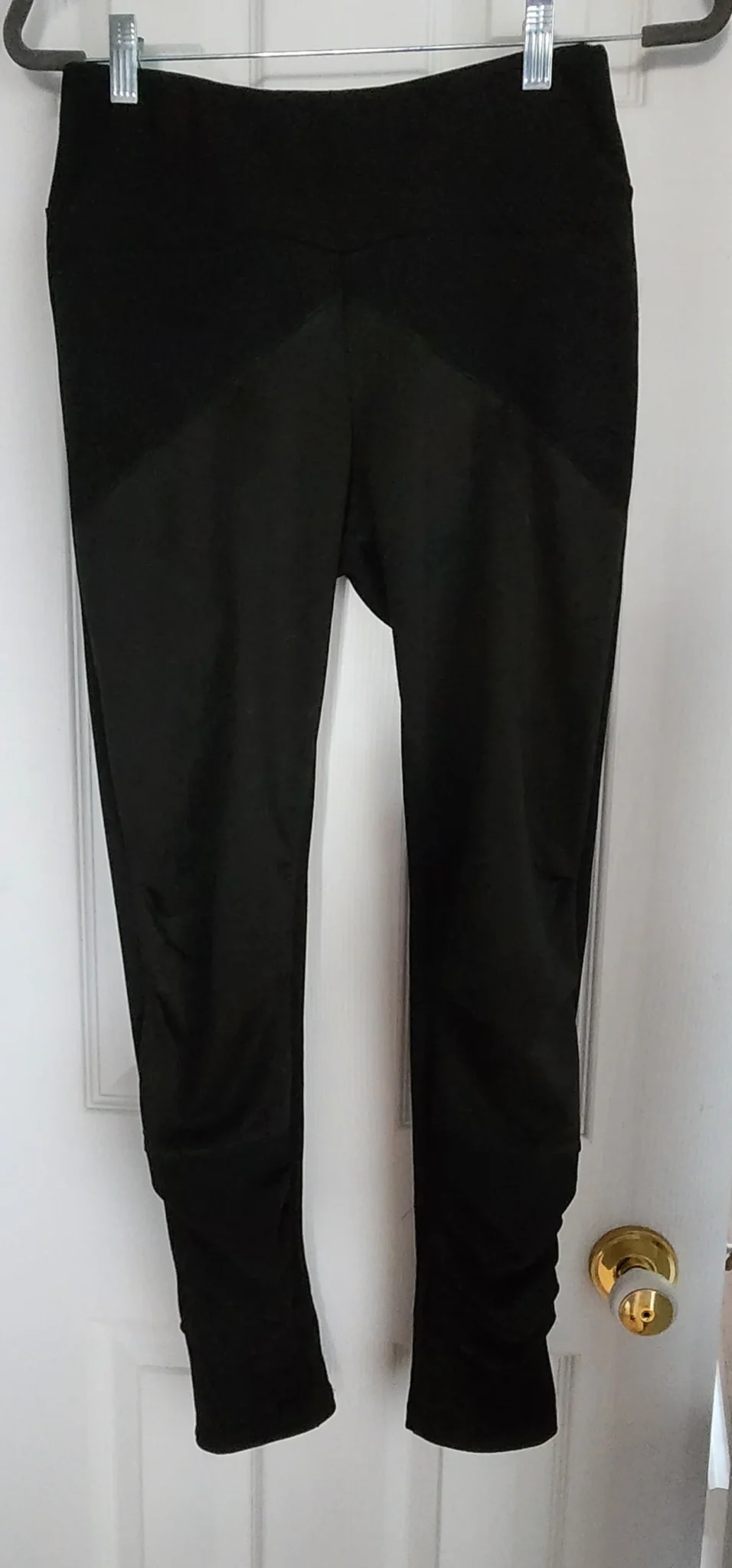 Featured image for Pantalon propre confortable style leggings Trifle