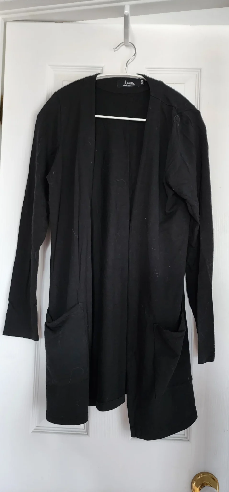 Featured image for Veste longue en bambou noire