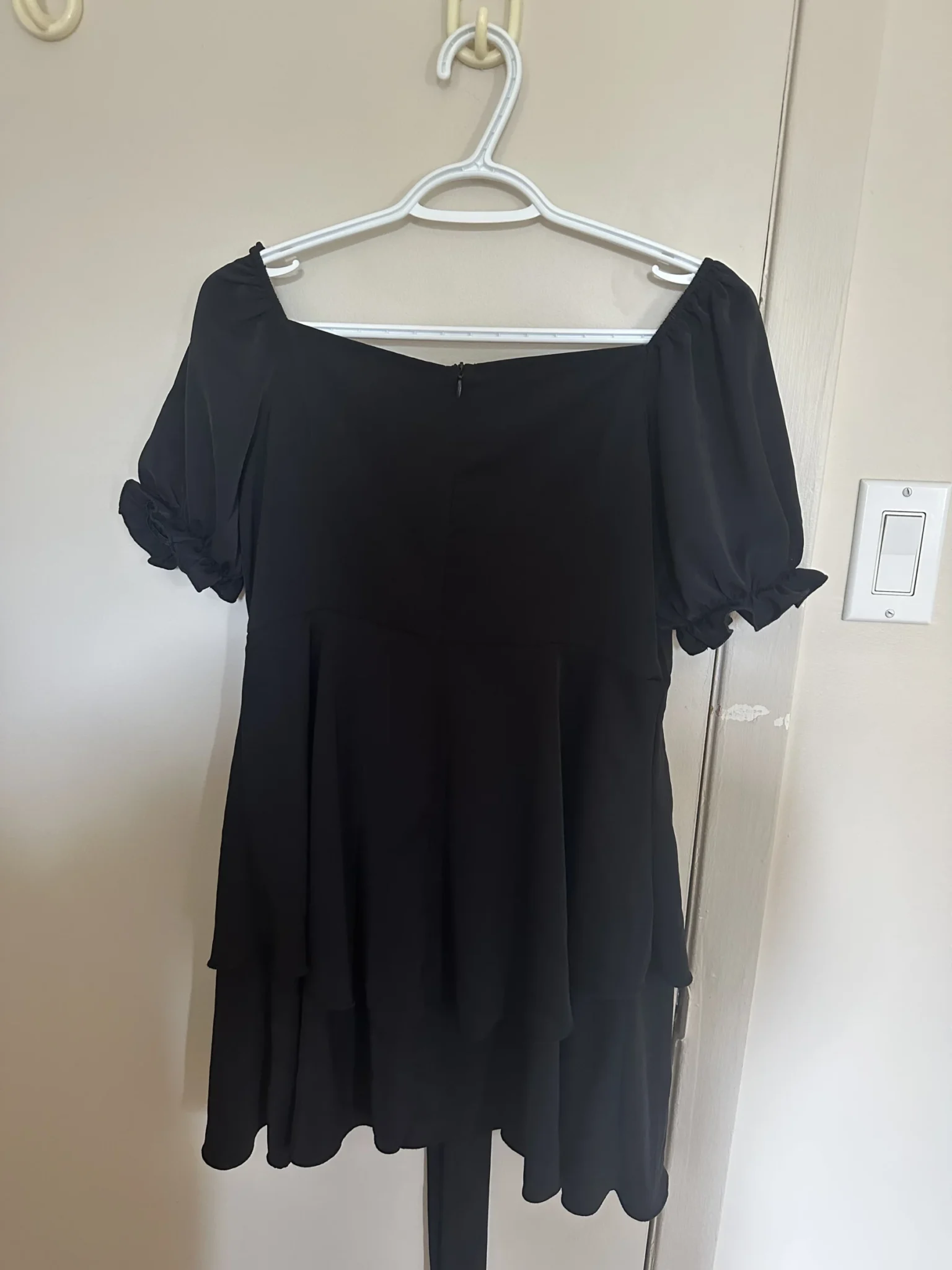 Image for Dress with slightly puffed sleeves