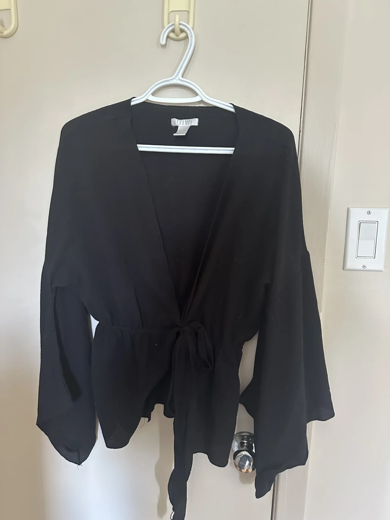 Featured image for Tie-front cardigan with flared sleeves
