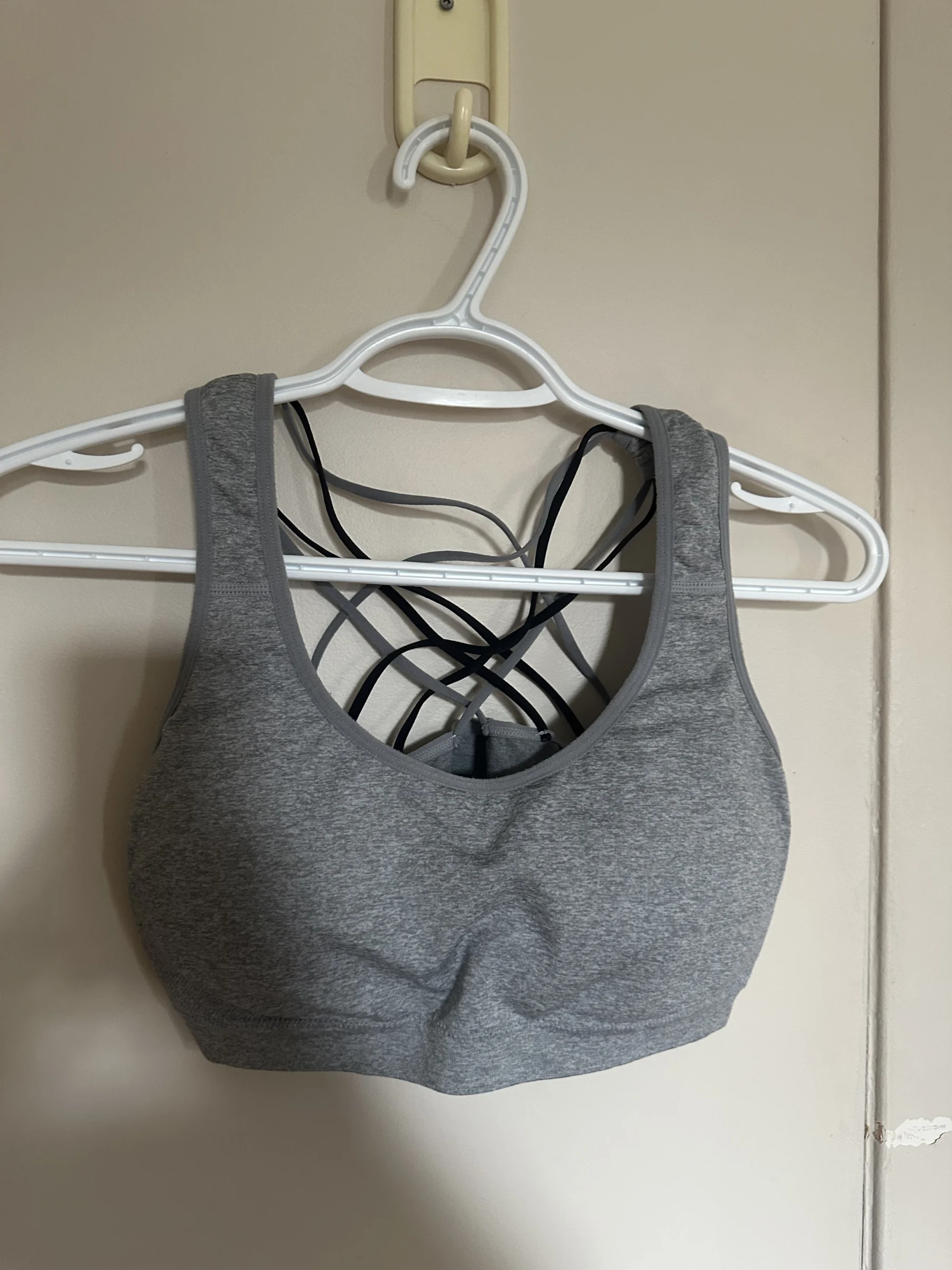 Brassière de sport avec détail au dos Winners seconde main