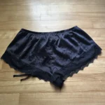 Thumbnail for Pyjama shorts with lace detailing
