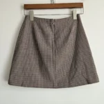 Thumbnail for 🌷Classic mini-skirt – Aritzia