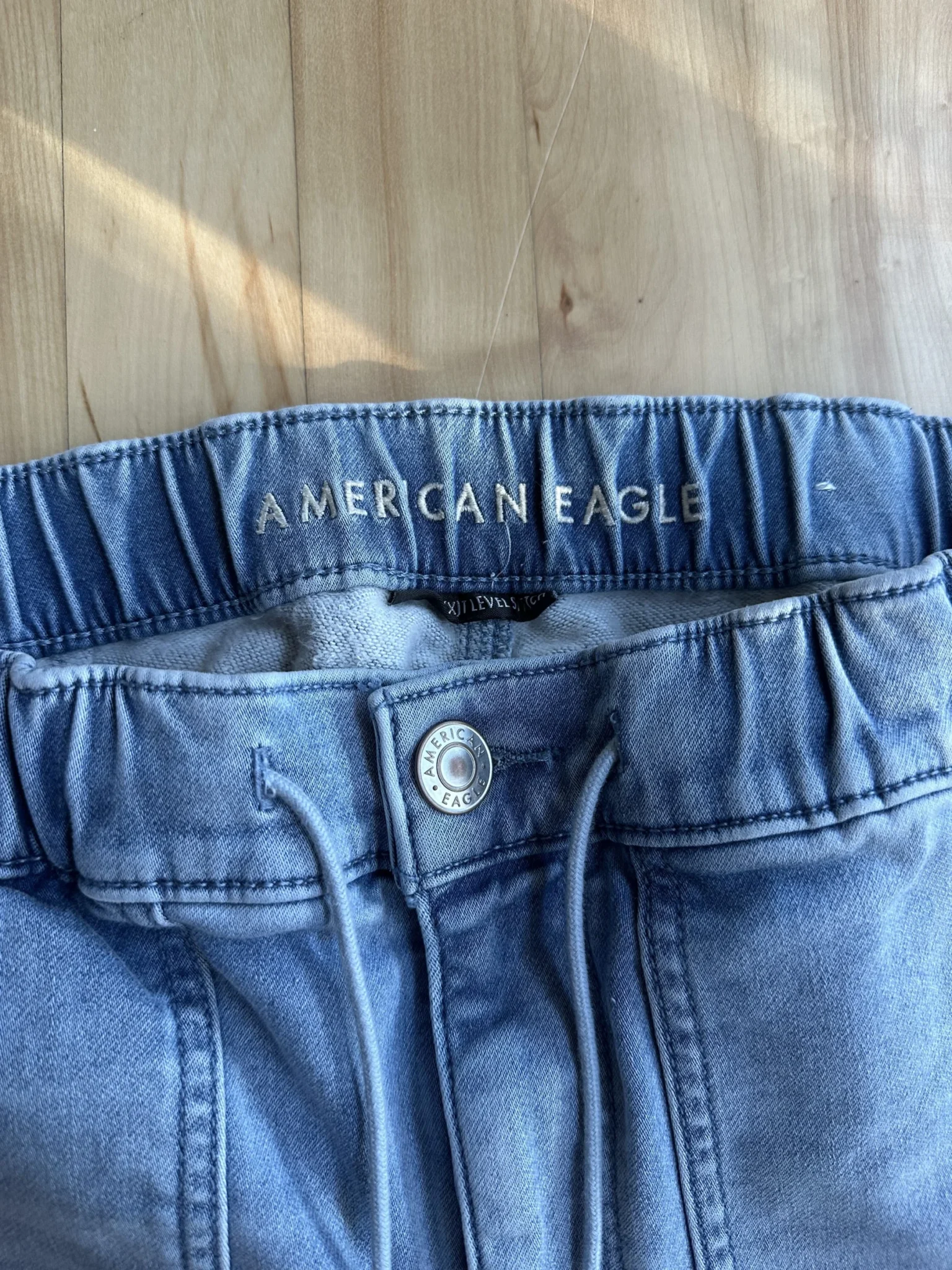 Image for American Eagle Trousers