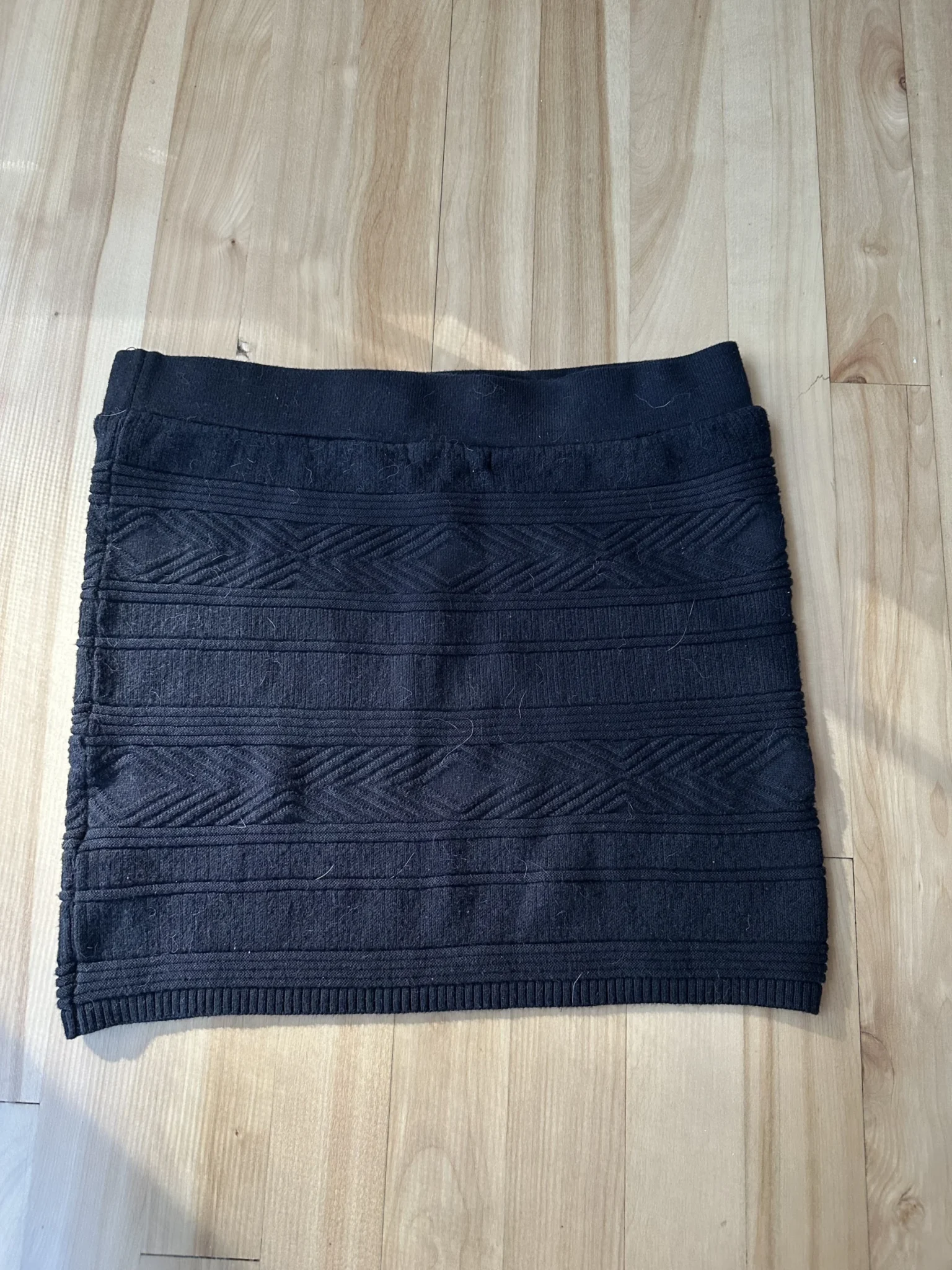Image for Short skirt with ‘Aztec’ detailing