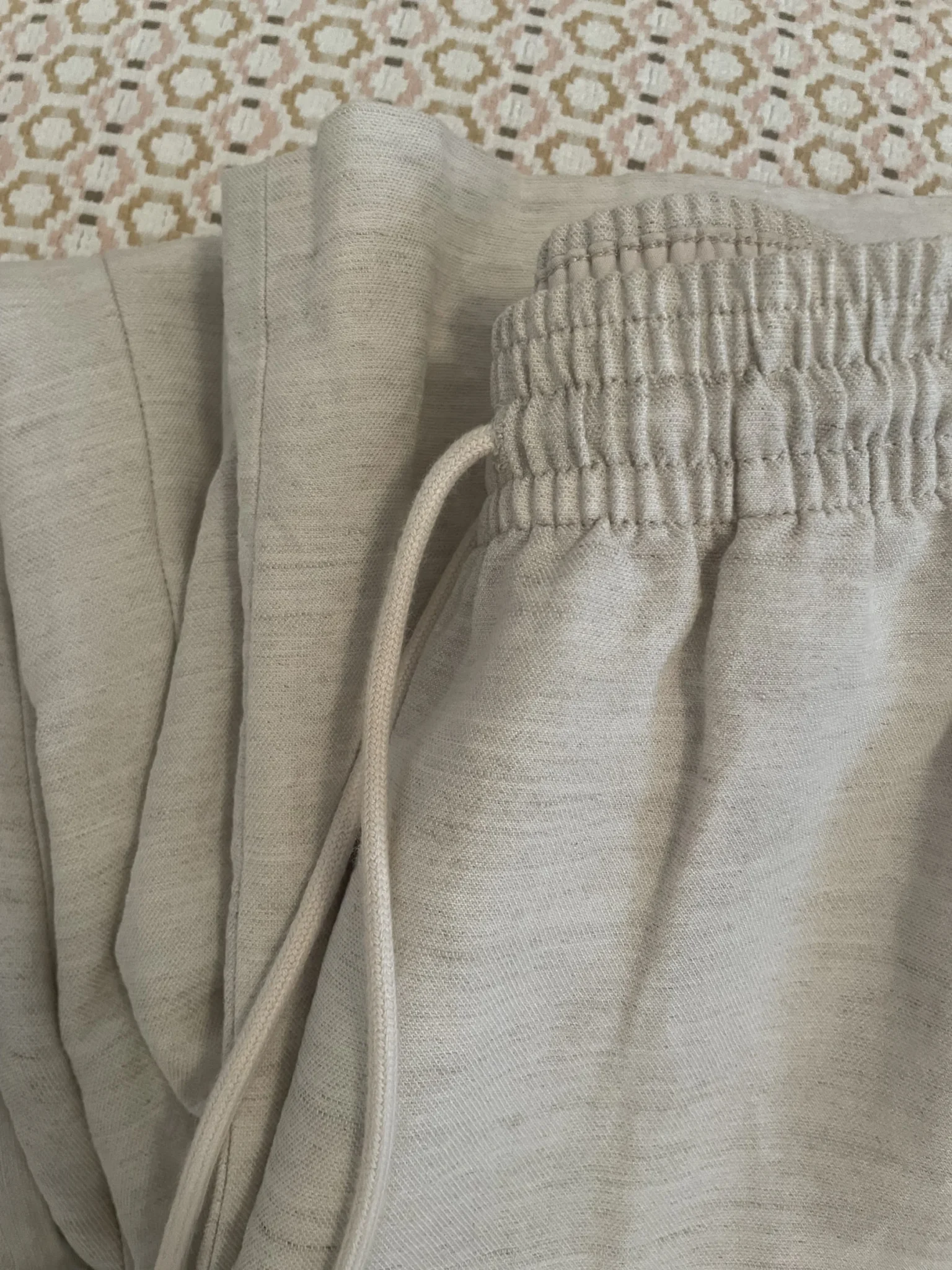 Image for Aritzia | pantalons en lin beige