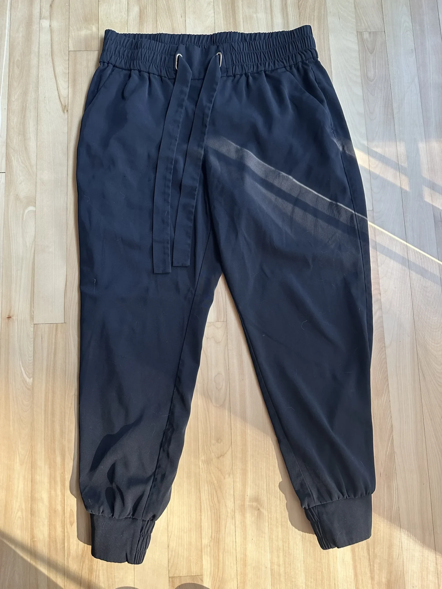 Featured image for Trousers tied at the front