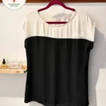 Featured thumbnail for Banana Republic — Black and ivory flowing jumper — M