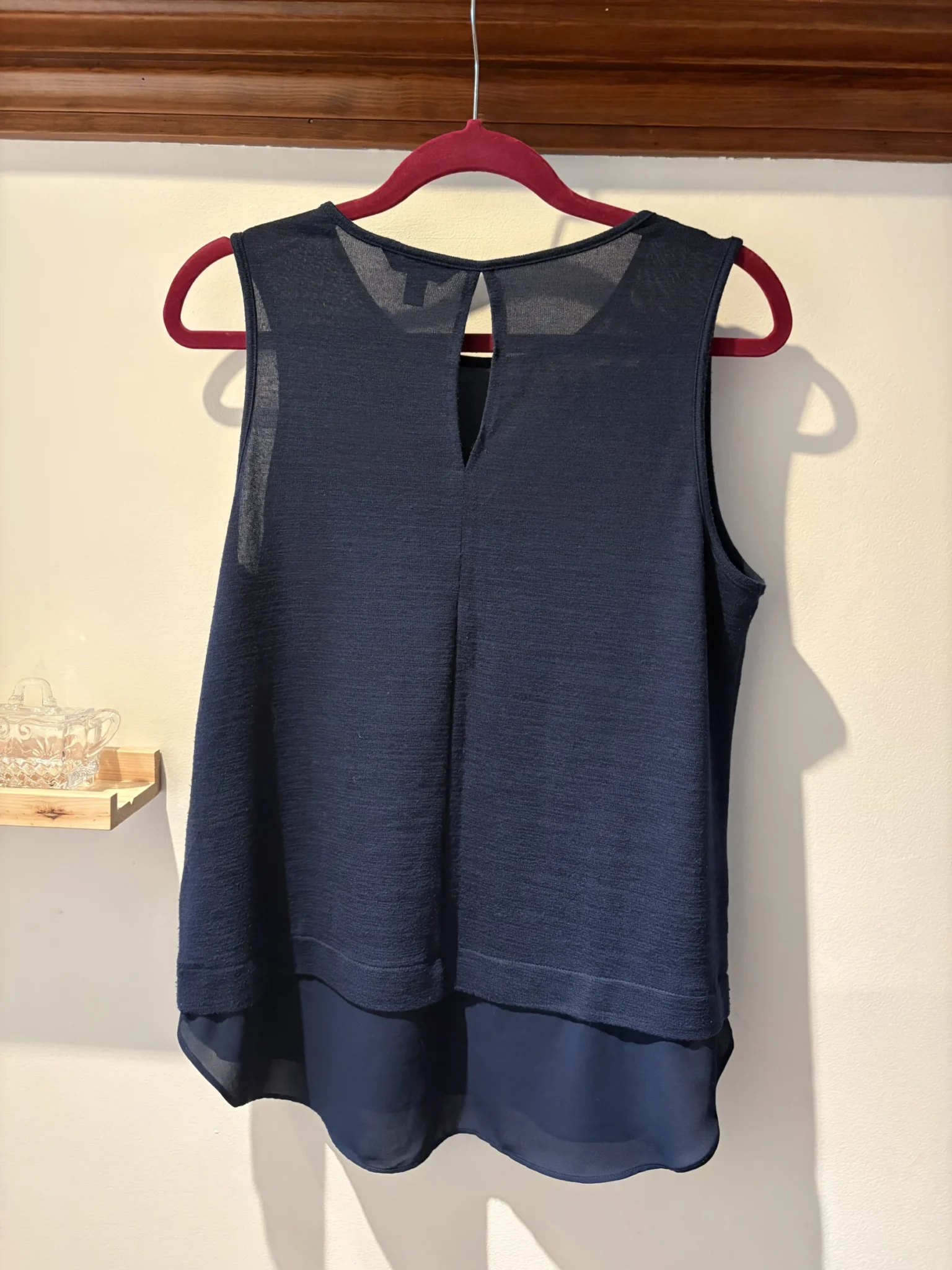 Image for Banana Republic — Navy blue sleeveless top — M