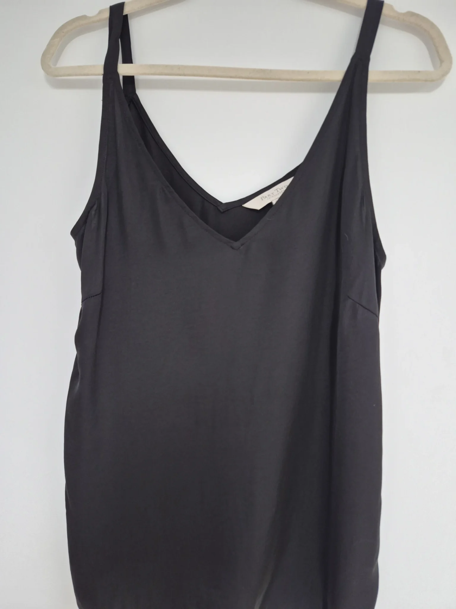 Featured image for Camisole noire fluide Part Two – Grandeur 40– Excellente condition