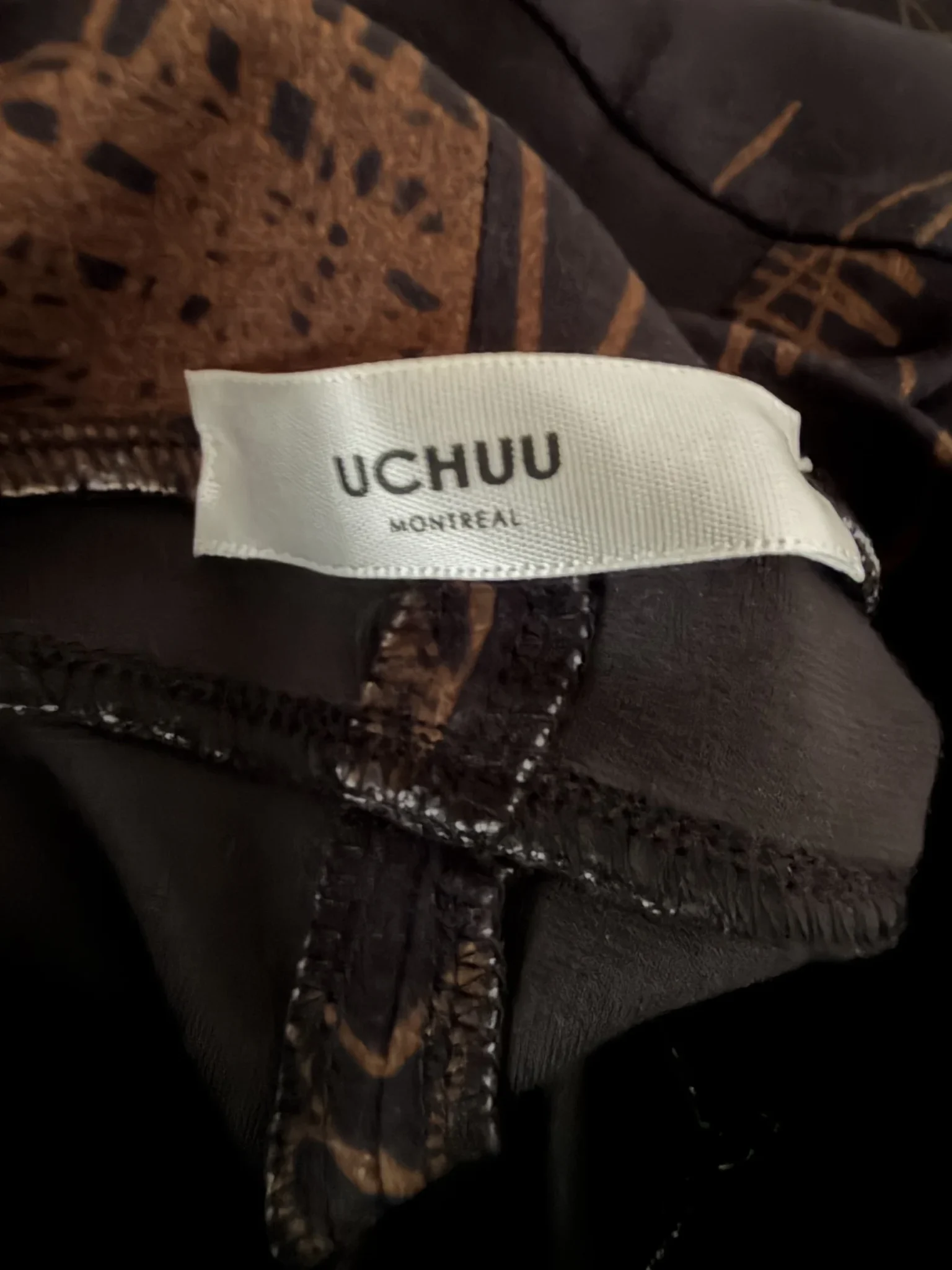 Image for Robe aux genou à col montant et manche longues UCHUU