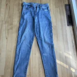 Featured thumbnail for American Eagle skinny jeans
