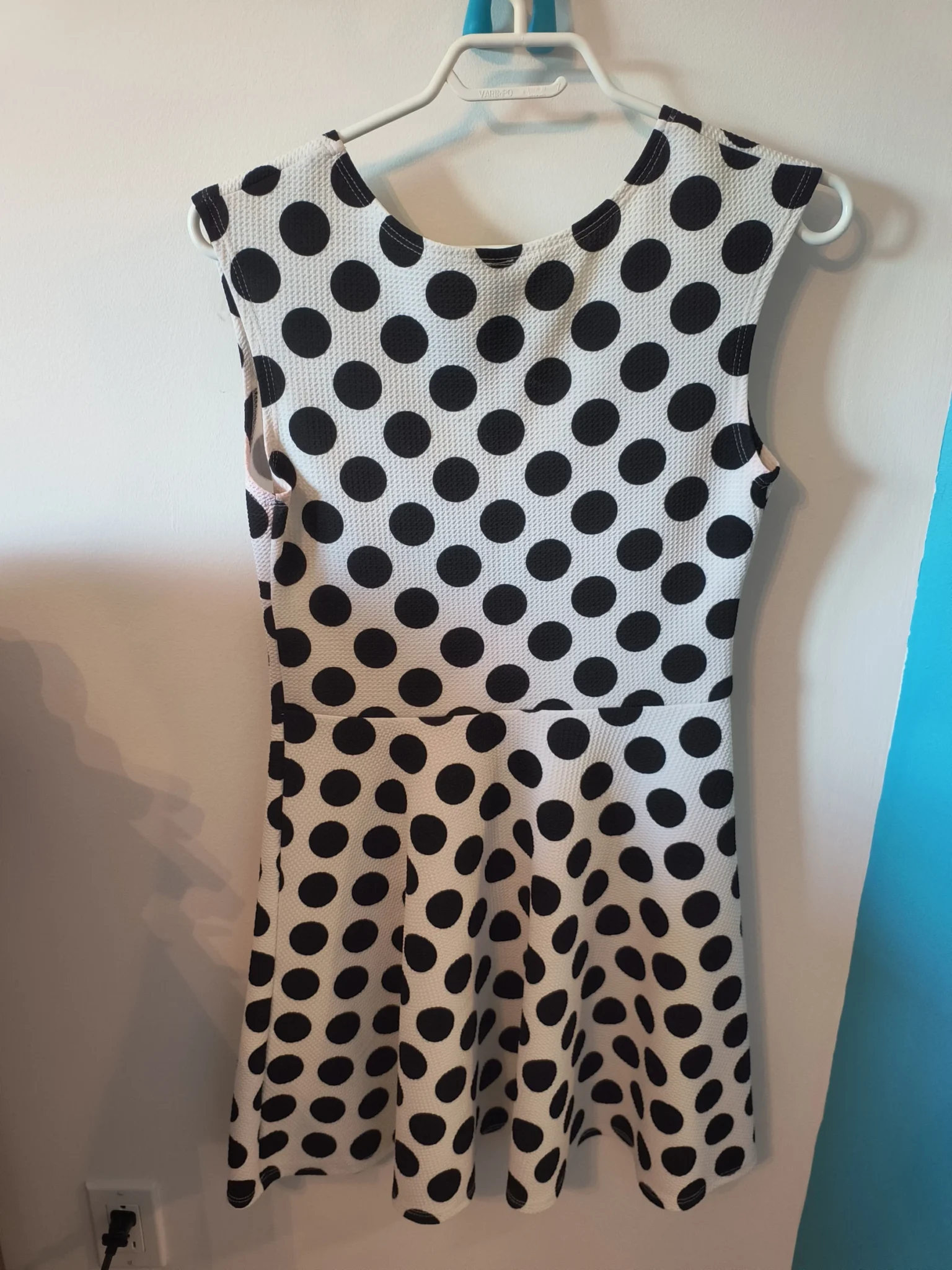 Image for Robe à pois blanche et noire - Colori