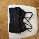 Thumbnail for Soutien-gorge long « Like a Cloud » de Lululemon – Noir, taille 6