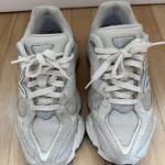 Thumbnail for New Balance 9060