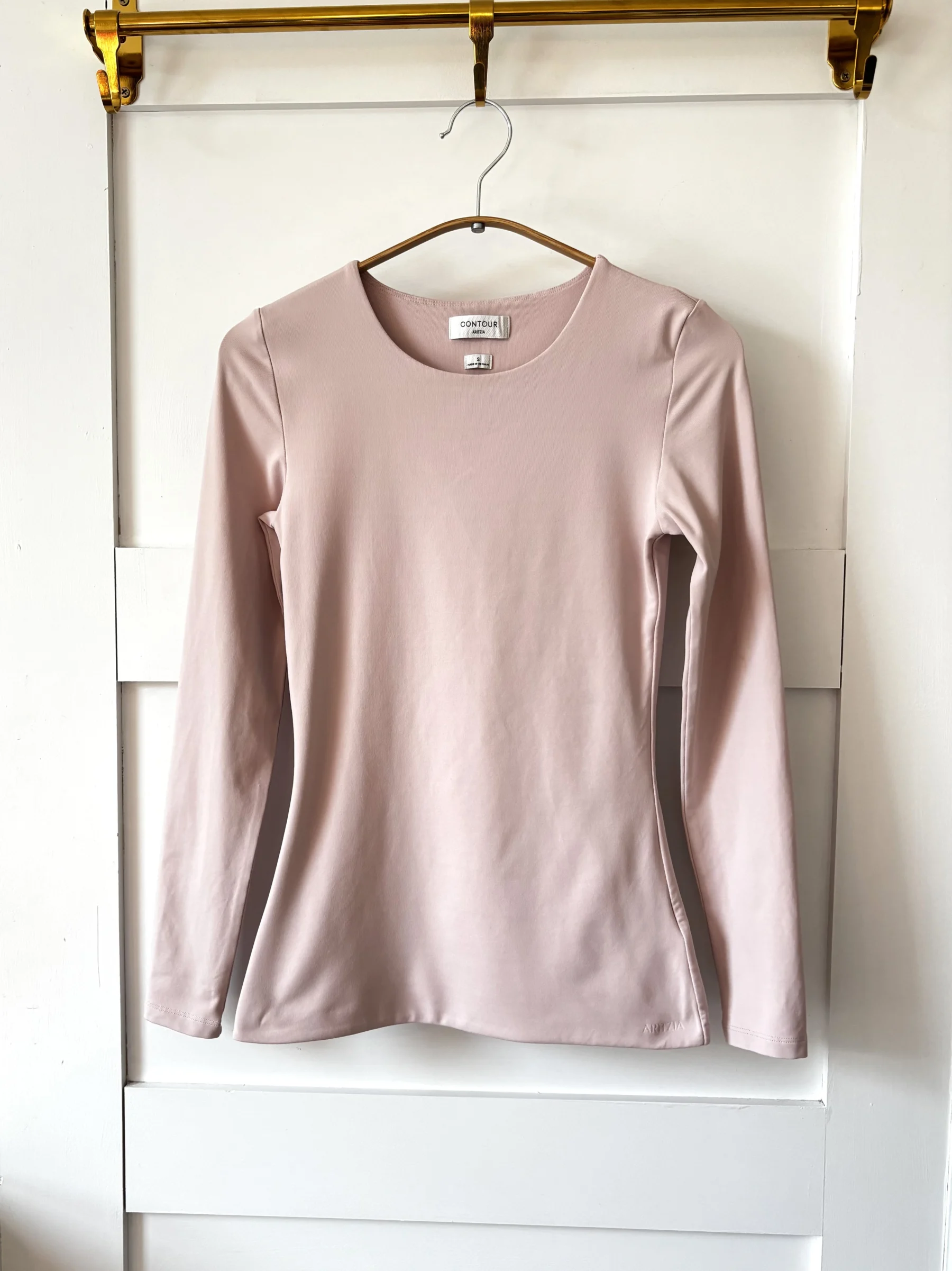 ♥️Haut  rose CONTOUR Aritzia seconde main