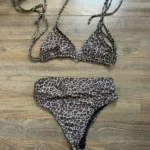Featured thumbnail for Bikini motif léopard