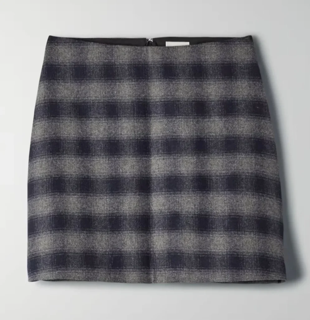 Featured image for 🌷Classic wool mini skirt – Aritzia