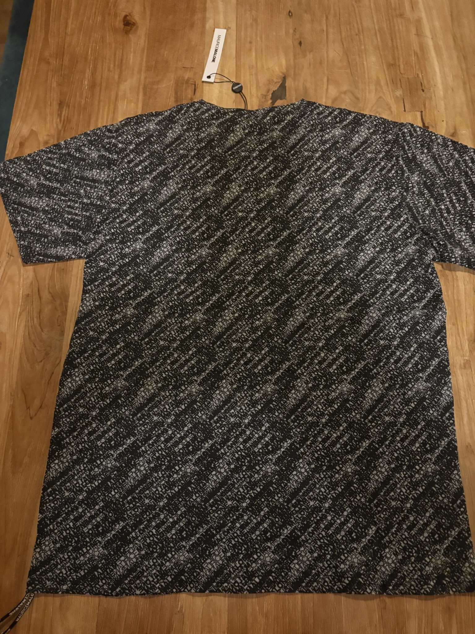 Image for Maurice Malone – Black and white printed T-shirt – size Large