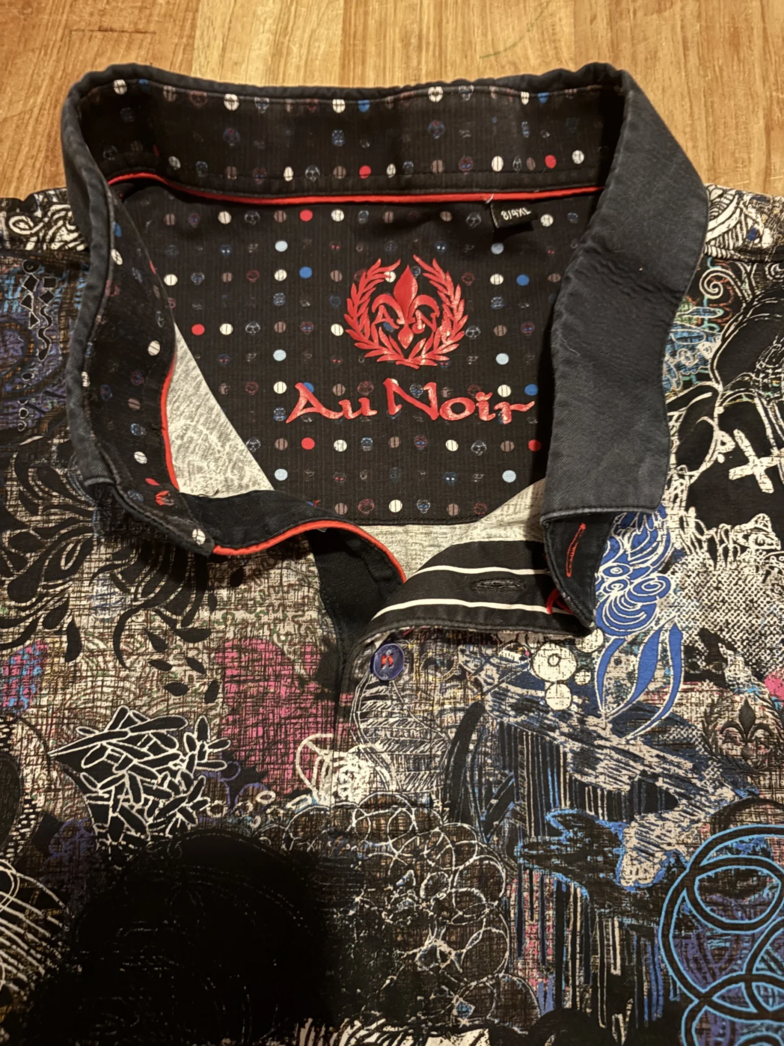 Image for Black polo shirt with abstract graphic patterns – size L