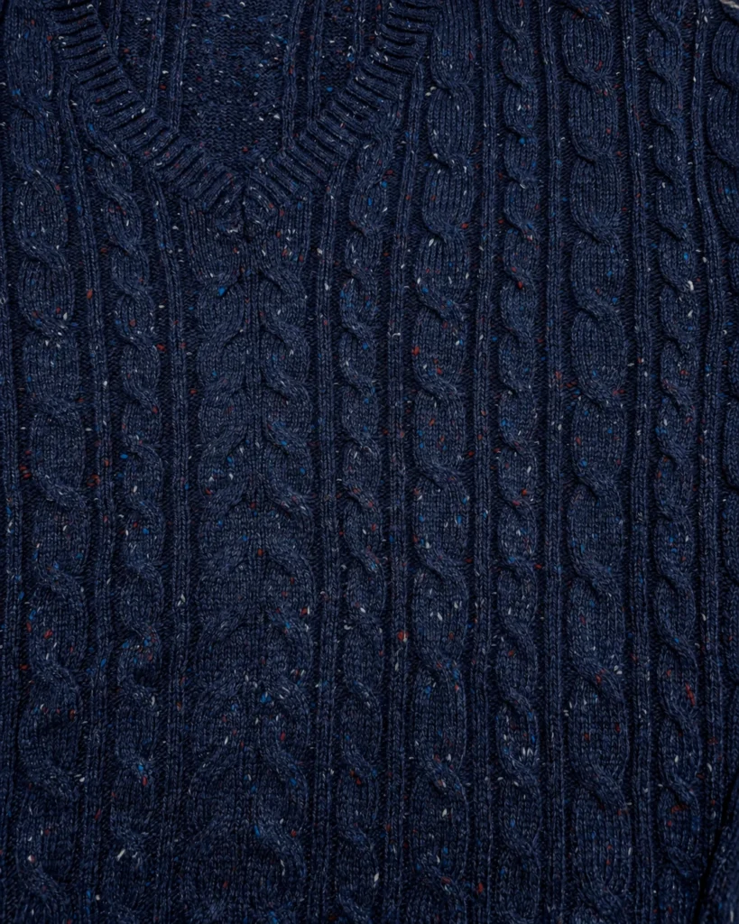 Image for Hudson North XL navy blue speckled cable-knit jumper – V-neck jumper