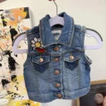 Featured thumbnail for Veste en jean 12-18M Old Navy
