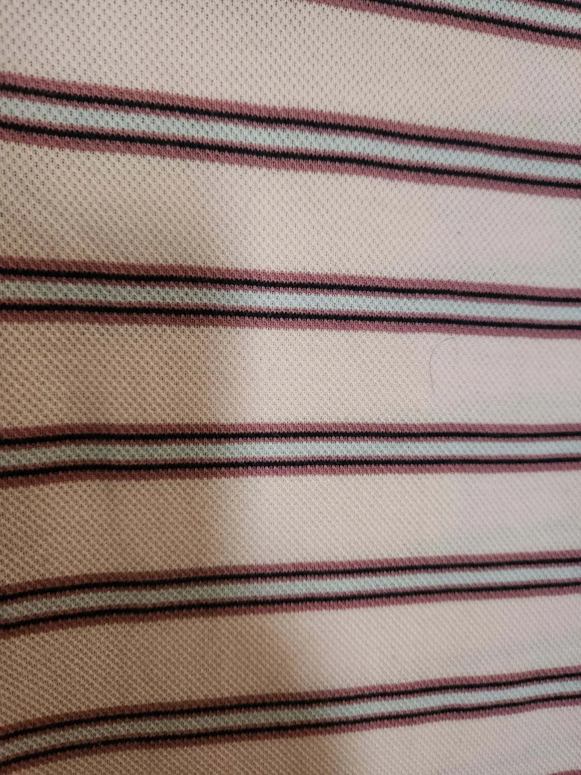 Image for Polo uniqlo jamais porté