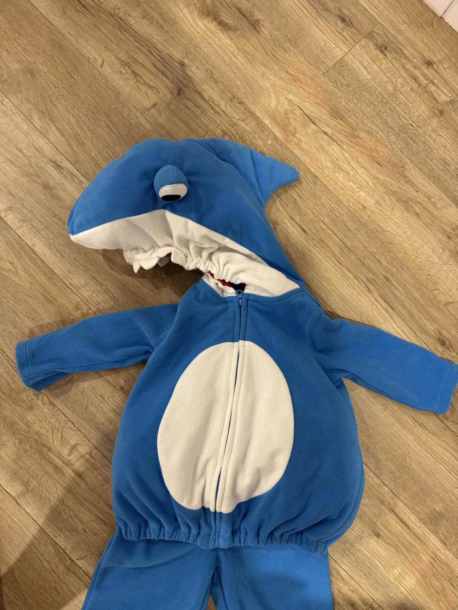 Image for 18 months – Shark Halloween costume