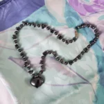 Featured thumbnail for Bijou perles noires