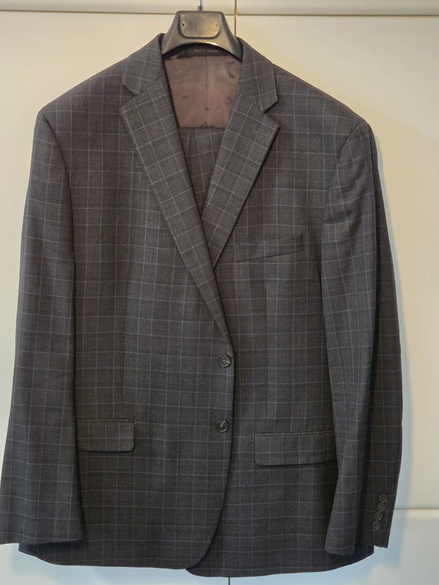 Featured image for Complet pour homme
