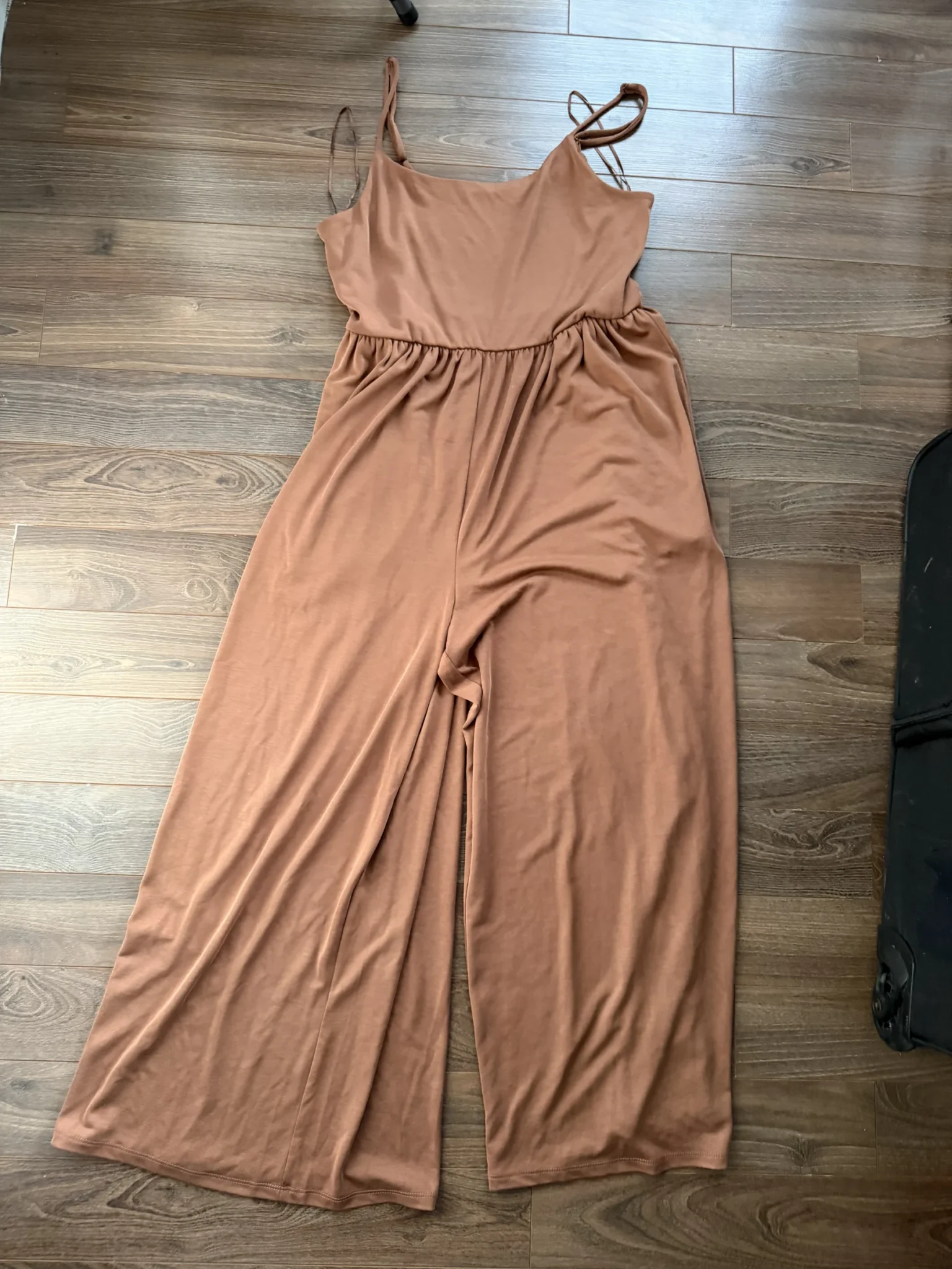 Featured image for Fitted jumpsuit with gathered waist