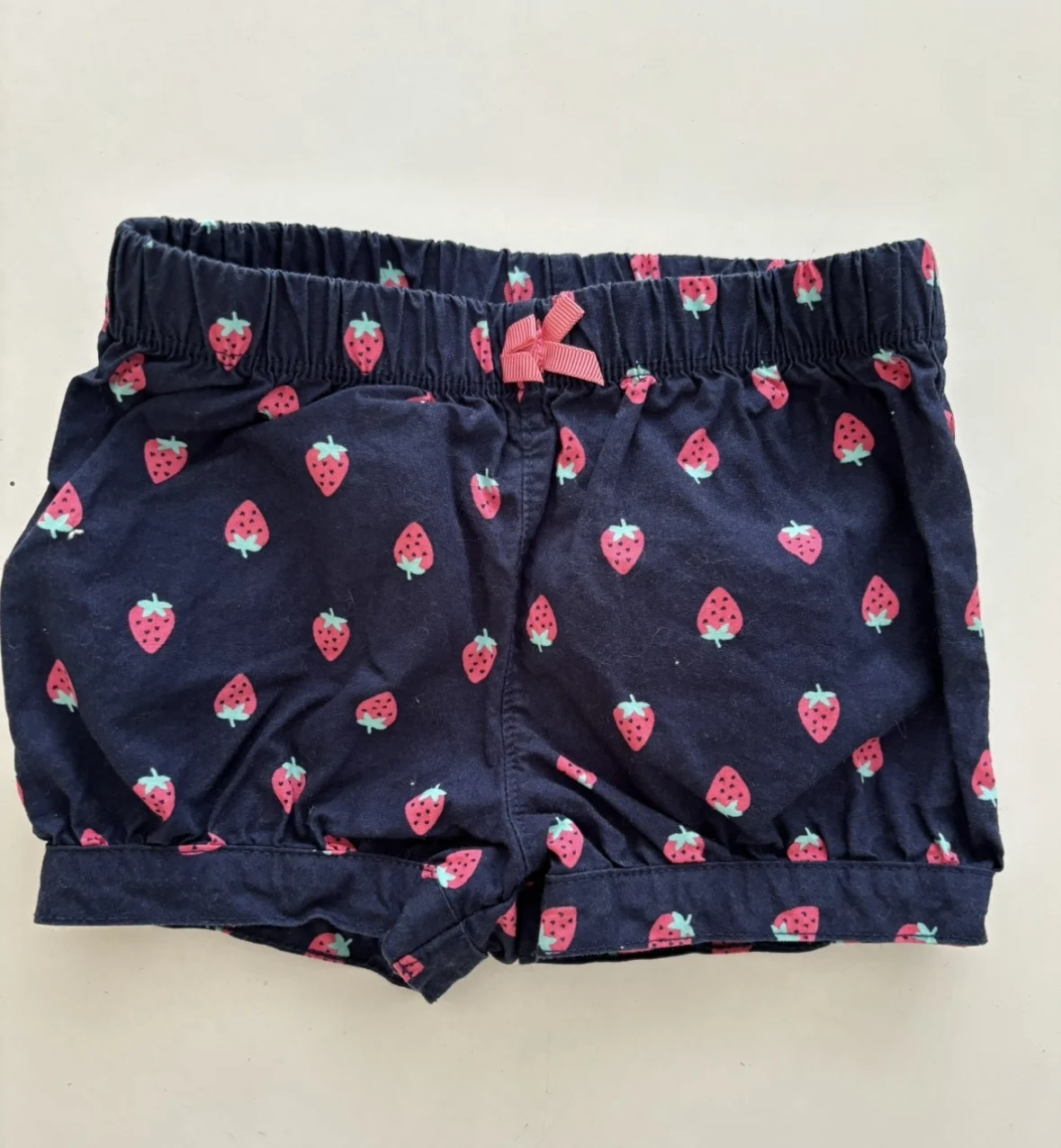 12m Shorts Fraises Carter's seconde main