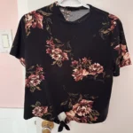 Featured thumbnail for Floral T-shirt with a tie-front design - Dynamite