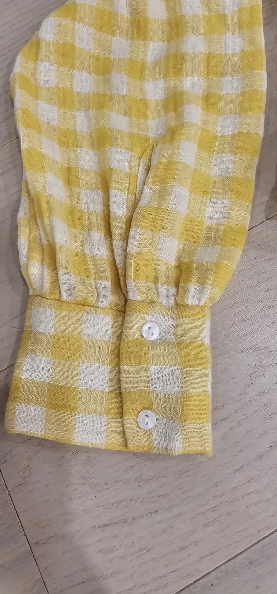 Image for Neuf Zara Haut une manche vichy jaune