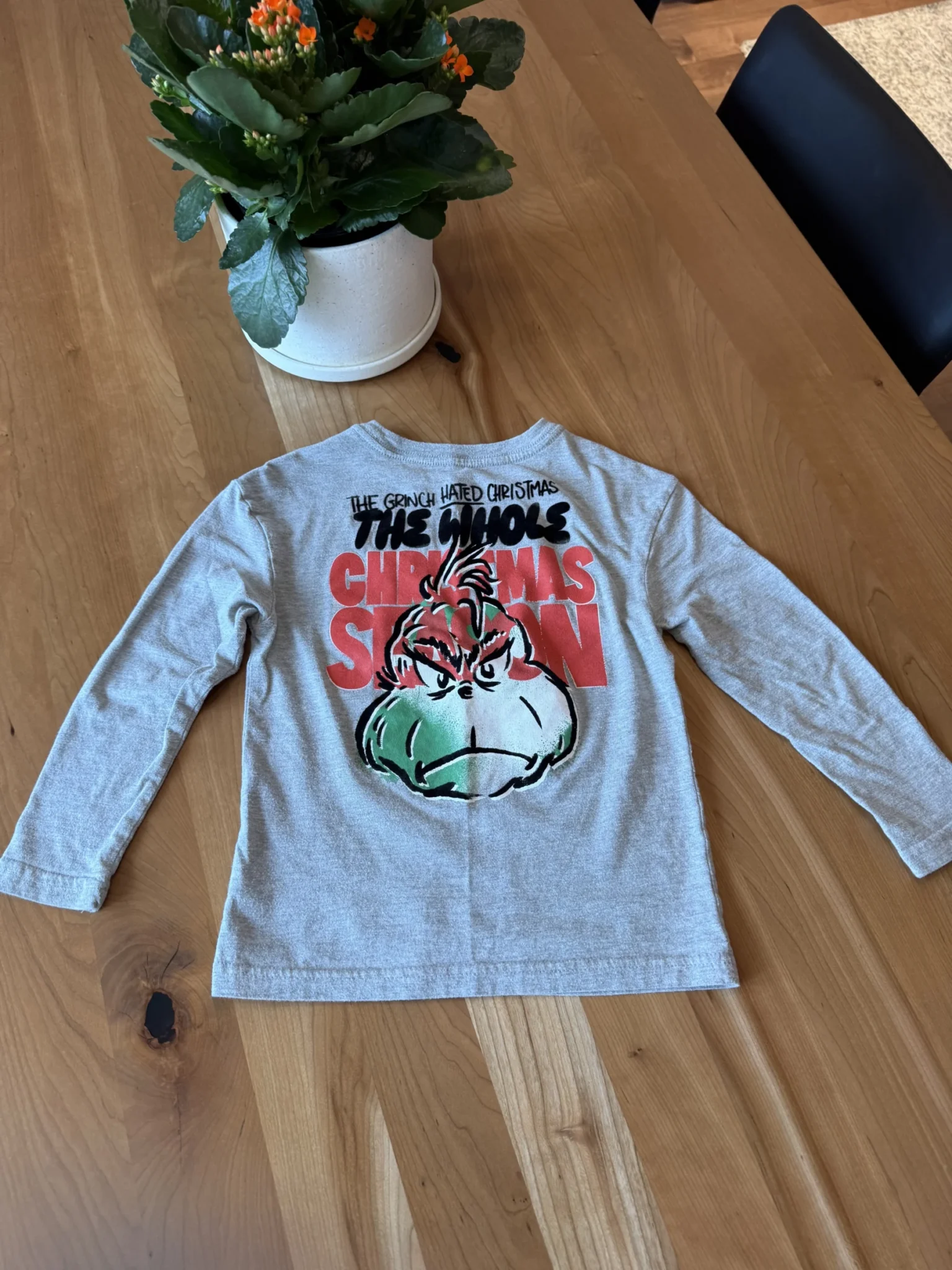 Image for Long-sleeved grey Grinch top